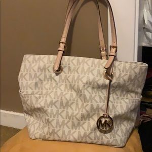 Michael Kors purse